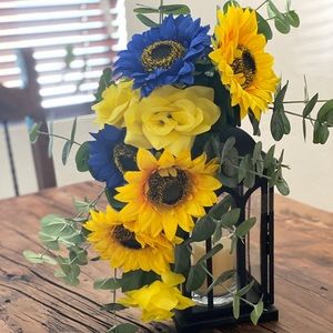 Sunflowers and Yellow Roses Swag